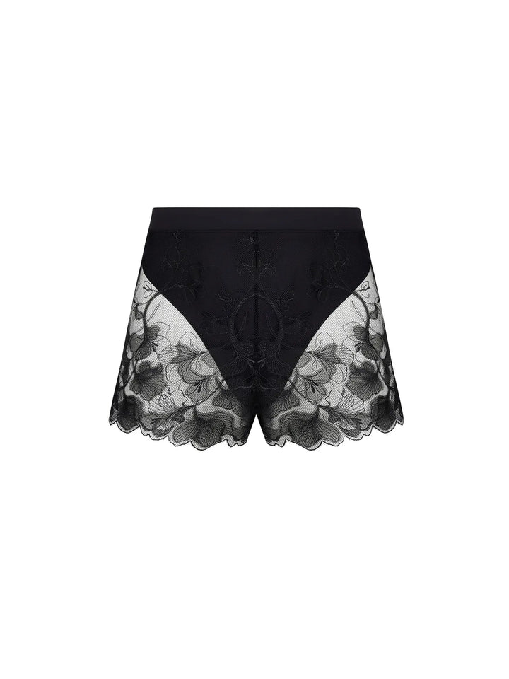 Short bordado con incrustaciones de organza