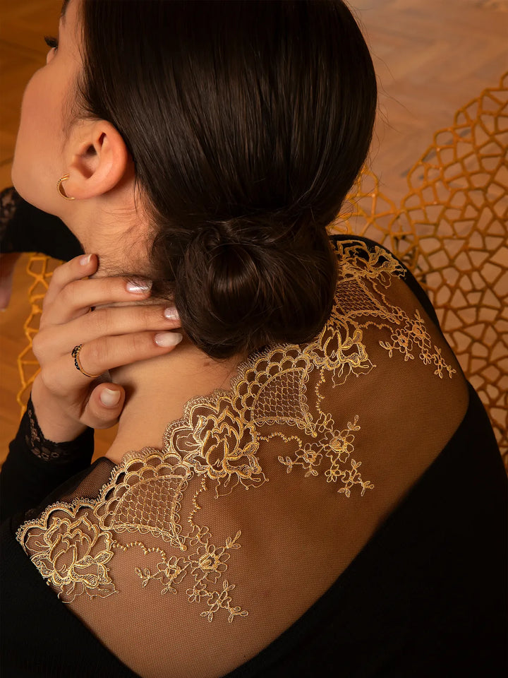 Camiseta manga larga lana y seda con bordado laminado