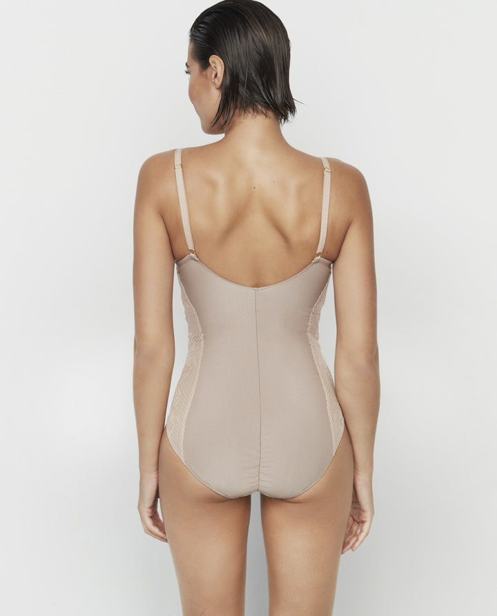 Body reductor de capacidad con encaje