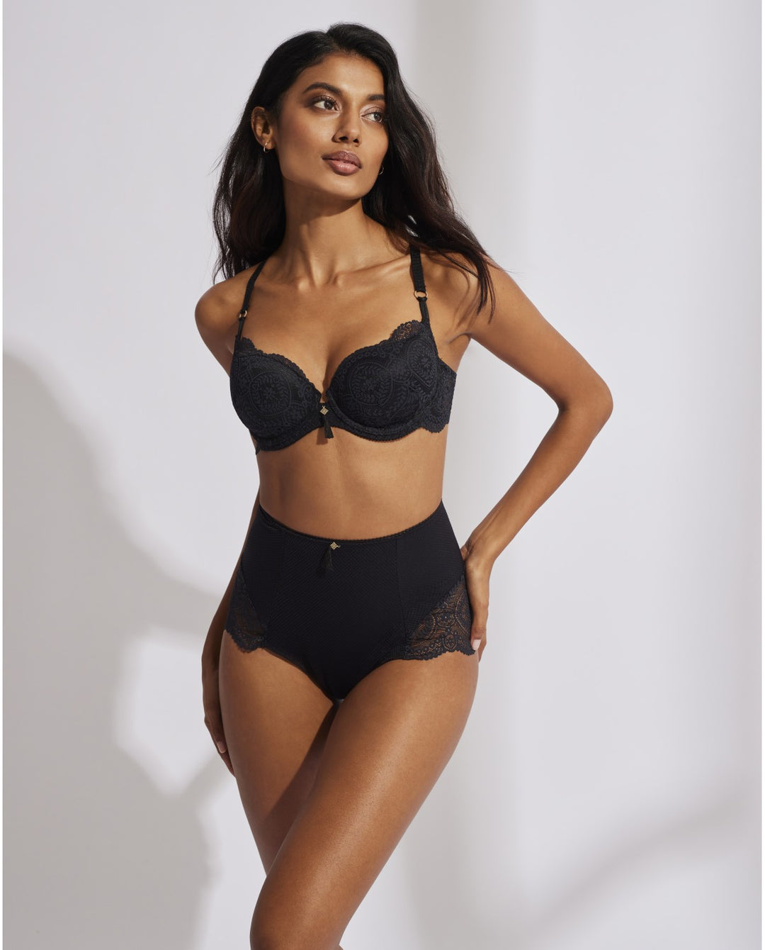 Sujetador moldeador de encaje-Sujetador-Blonda