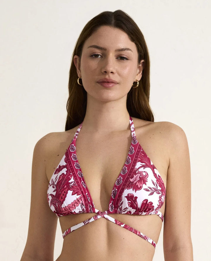 Top de bikini triangular by pilar rubio-Bikini-Blonda